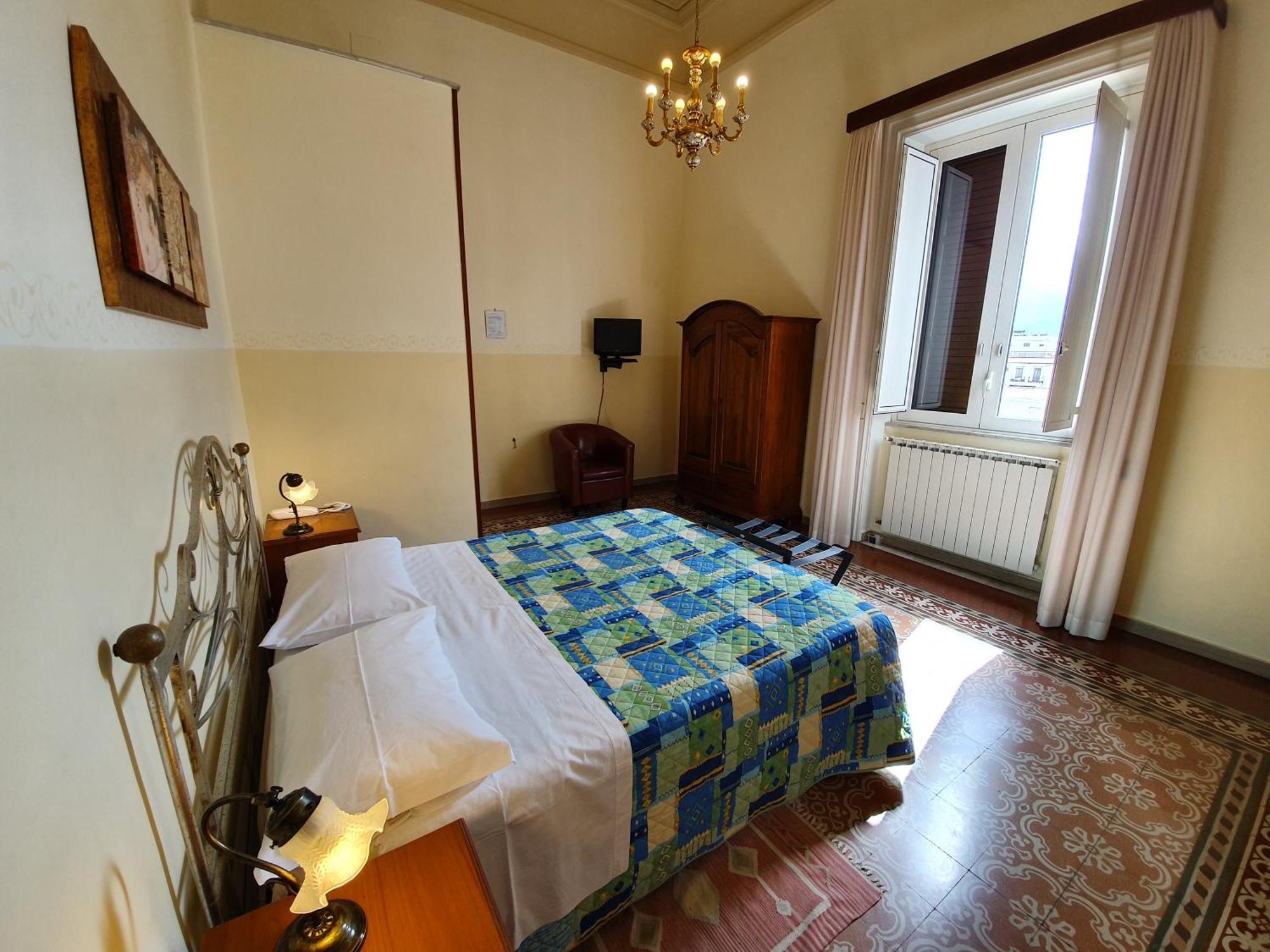 Albergo Cavour Palerme Extérieur photo