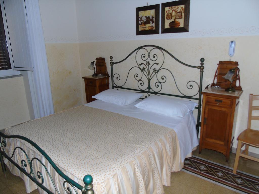 Albergo Cavour Palerme Extérieur photo